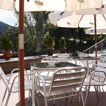 Alp Hotel Masella Exterior photo