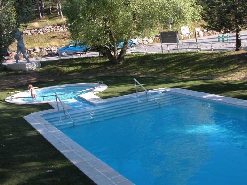 Alp Hotel Masella Exterior photo